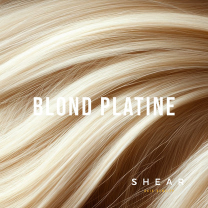 Poudre capillaire SHEAR – nuance Blond Platine pour un effet lumineux et raffiné